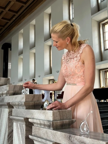 Preparation of GIYOU flowers in staircase of the Spanish Hall of the Prague Castle