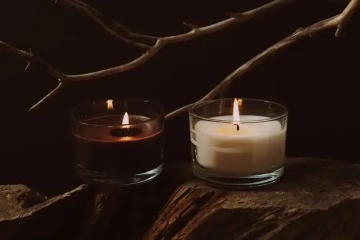 Dvě vonné svíčky k Vánocům pro maminku