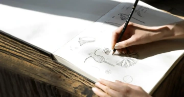 Skicování nových druhů květinových šperků GIYOU