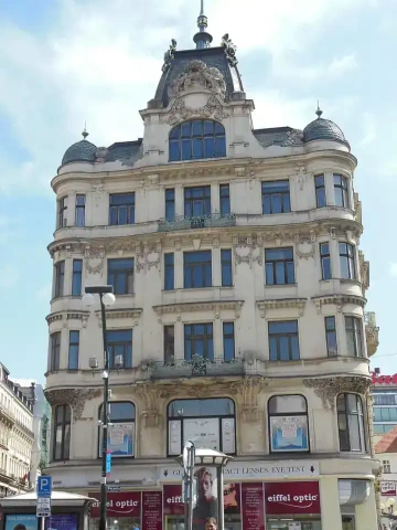 Mottlův dům na Jungmannově nám v Praze