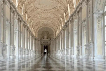 Velká, momunentální hala historické budovy